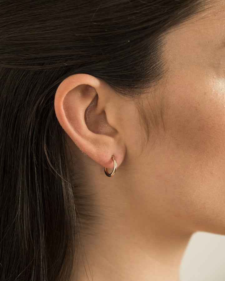 Orecchini a cerchio Nina Oro