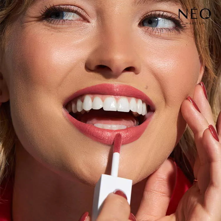 Long Lasting Liquid Lipstick 02 - Rossetto Liquido